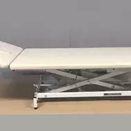 Стационарный массажный стол Fysiotech Medistar X-1 63 см, топлёное молоко, отверстие/заглушка